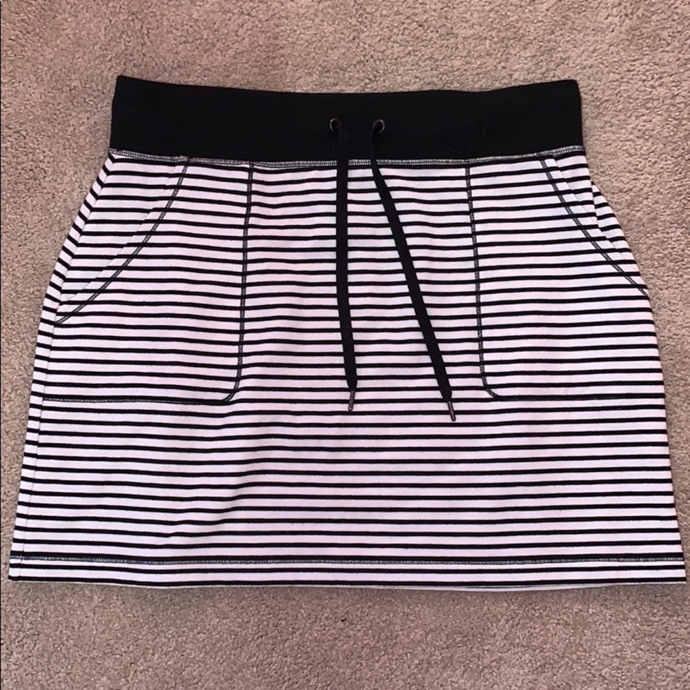 Black and white stripe skirt